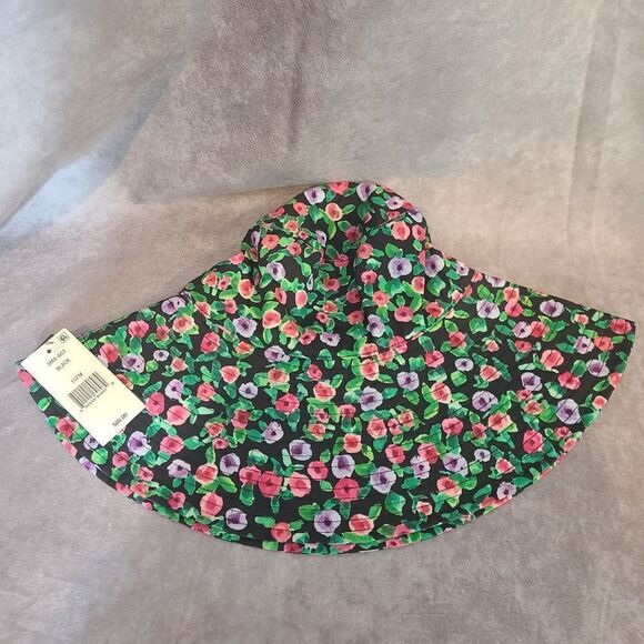 Steve Madden Floral Bucket Hat - Picture 3 of 6